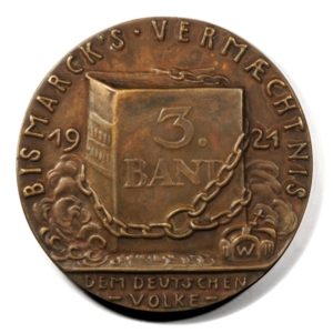 1921 Karl Goetz Cast Bronze Satirical Medal on Bismarck's Memoirs - K-278